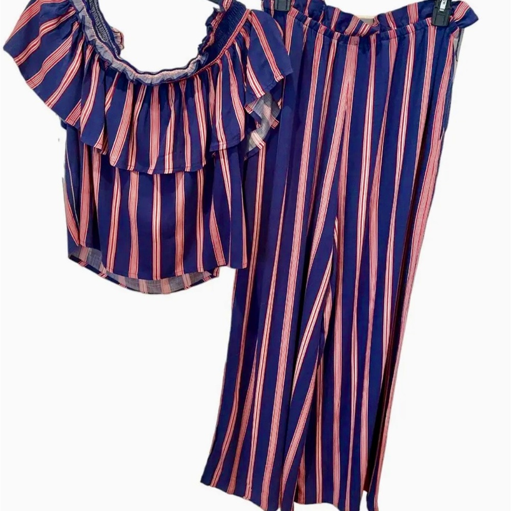 M Girls by Material Girls 2 piece outfit Size Medium Juniors Top Pants